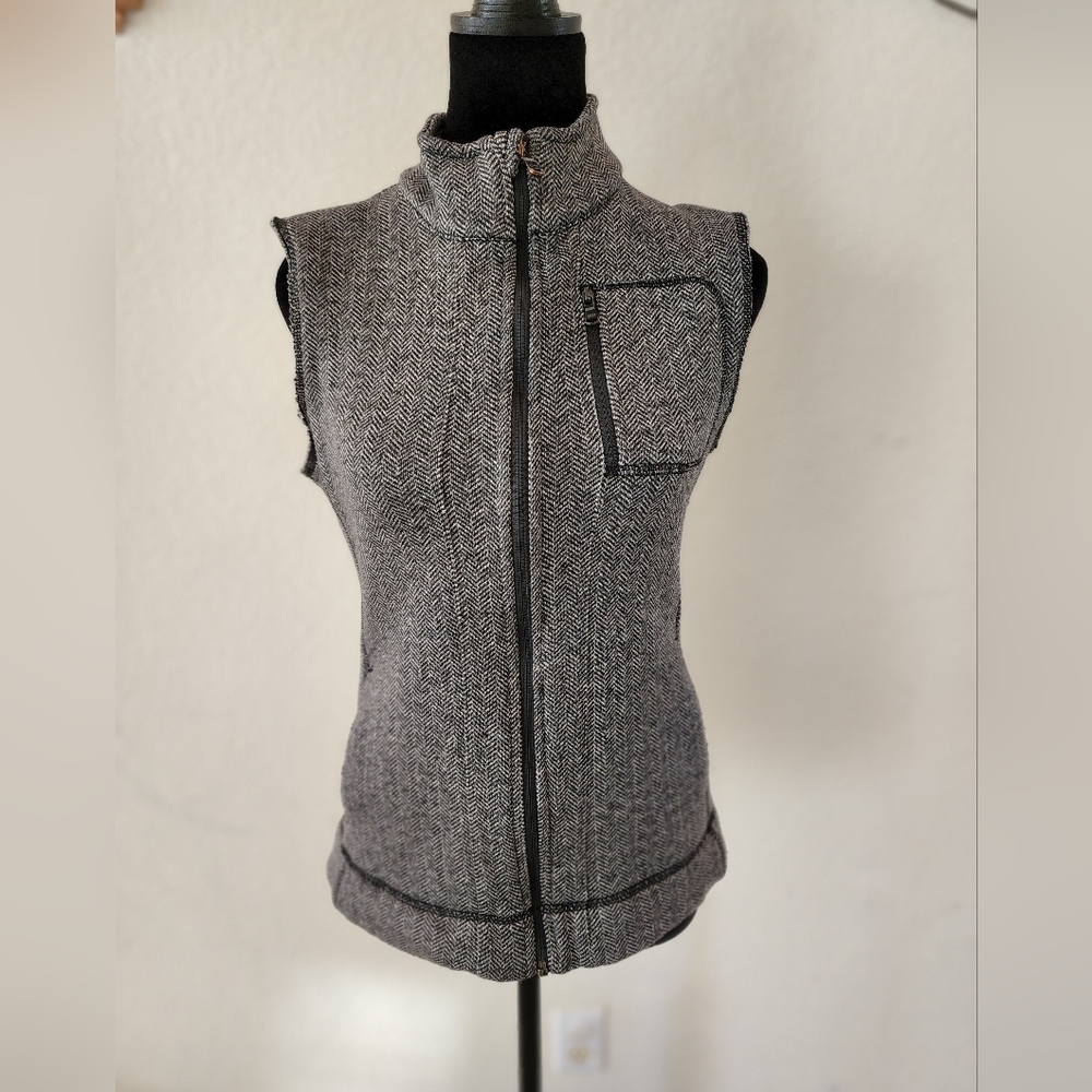 Andrew Marc Zip Up Vest size S